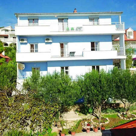 Apartamento Charming In With 2 Bedrooms And Air Conditioning *